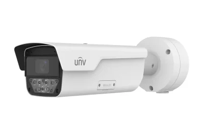 מצלמת IP LPR 4MP עד 120 קמ״ש עדשה 8–32 מ"מ UNV